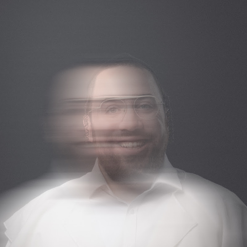 Ari Samet channel thumbnail