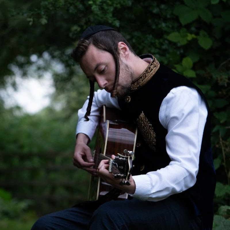 Mechel Lieber channel thumbnail